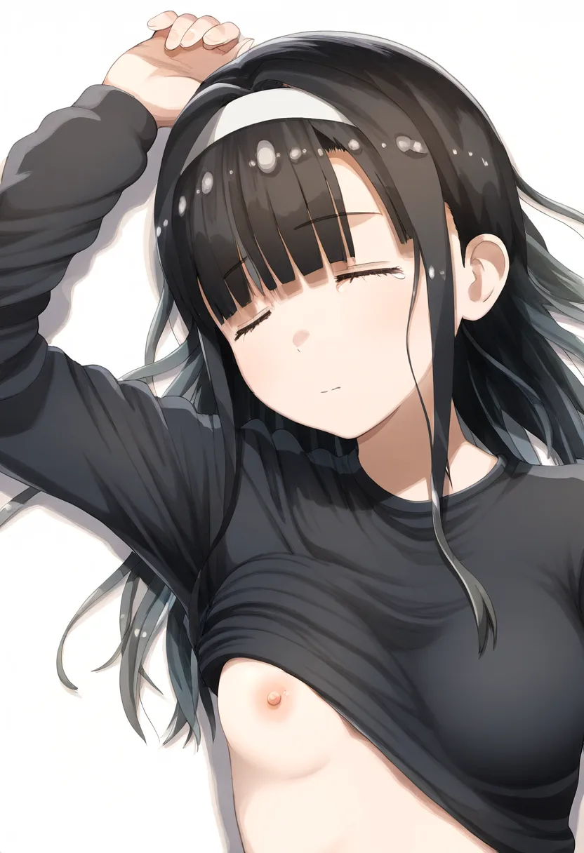 ヘアバンドで長い髪を束ねた女子。乳首見せて眠る。