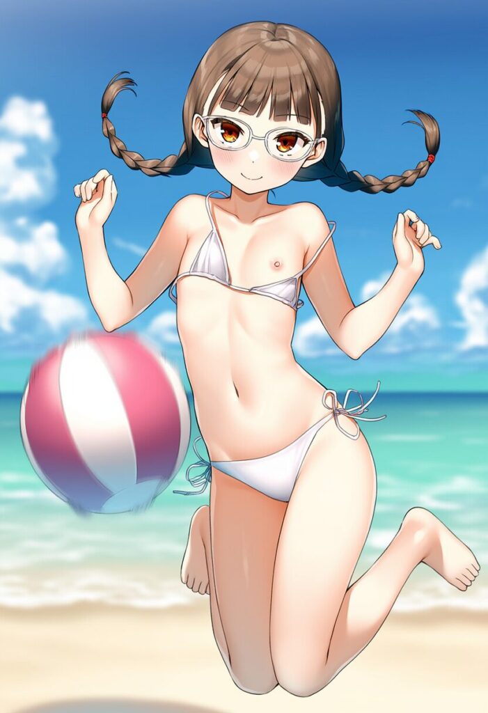 メガネおさげ女子はビーチバレーでポロリ