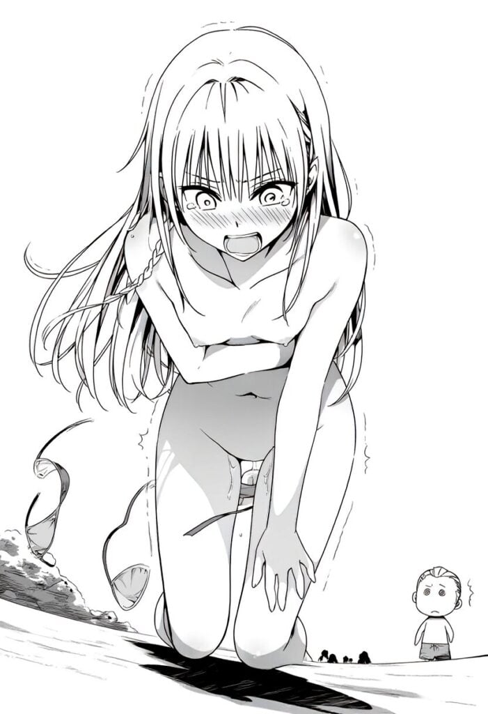 金髪の女の子はビーチで裸になって恥ずかしい