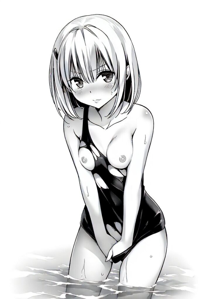 ショートヘアが似合う金髪女子はプールで全裸になっちゃった